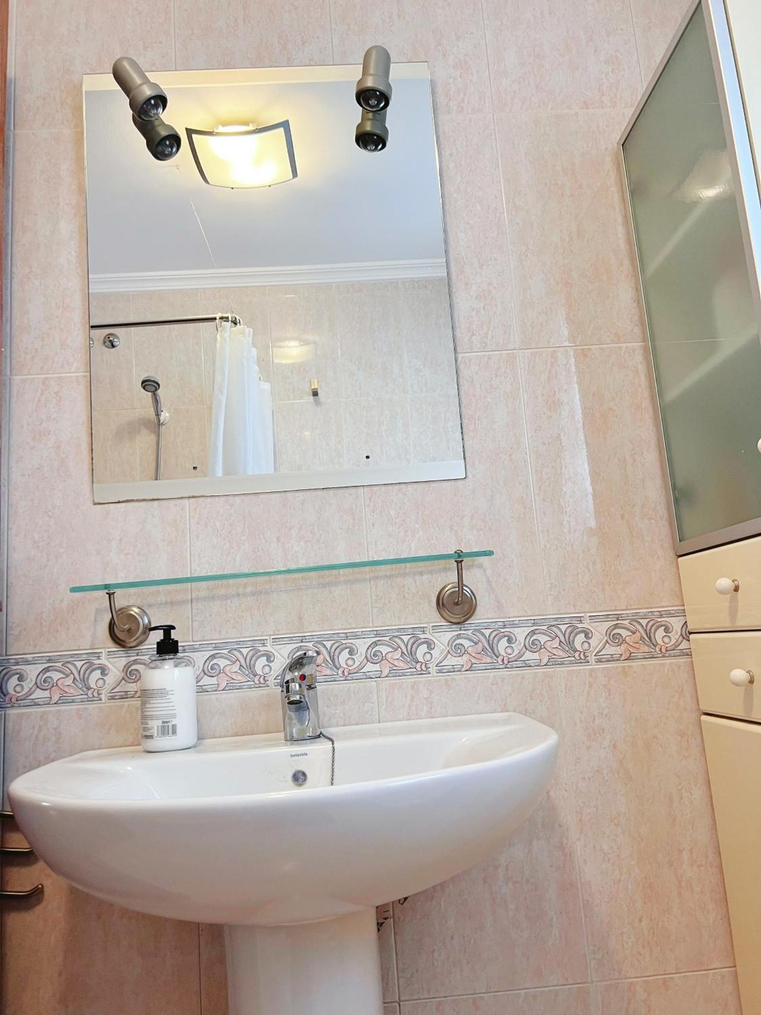 Habitacion Compartido Huelva Centro Buitenkant foto